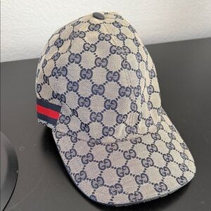 Gucci Beige and Blue Patterned Cap
